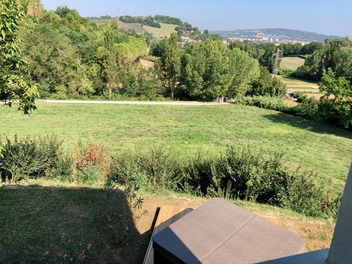 Bed and Breakfast Dai Ventu Pesaro Exterior foto